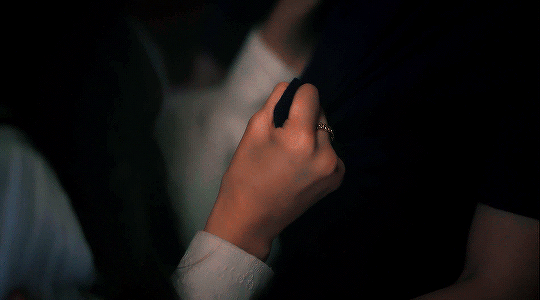 f2153fbd0474bfcdbd37c1b40542a1ad549f57c1.gif