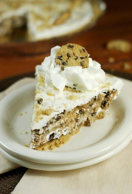 No-Bake Chocolate Chip Cookie Pie