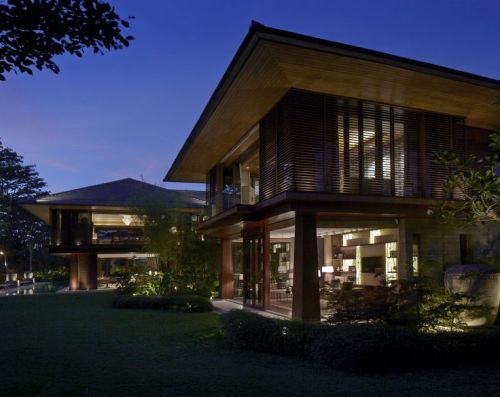 {Architect Manny Miñana’s take on Tropical Modern. At first glance, you can see how artfully h