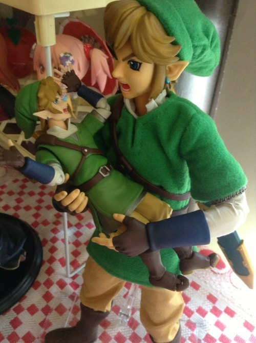 weebtrash21 - *distant Slurping*