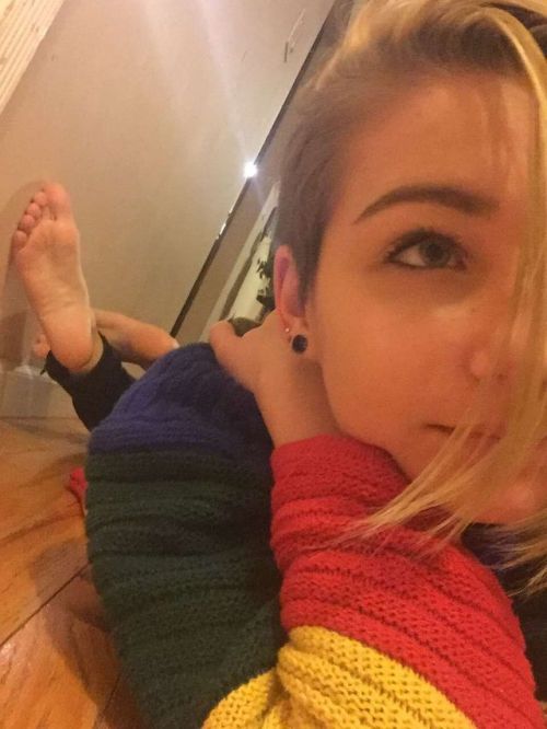 myfeetareneat: last post for a bit