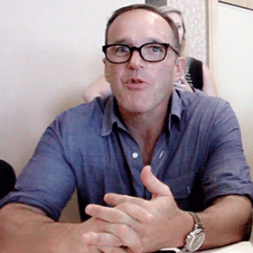 He even EATS cute???WHAT THE FUCK, CLARK.