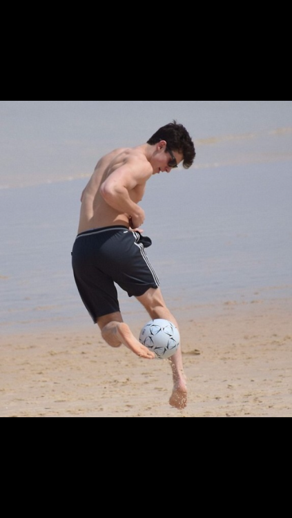 Shawn Mendes Barefoot at a beach