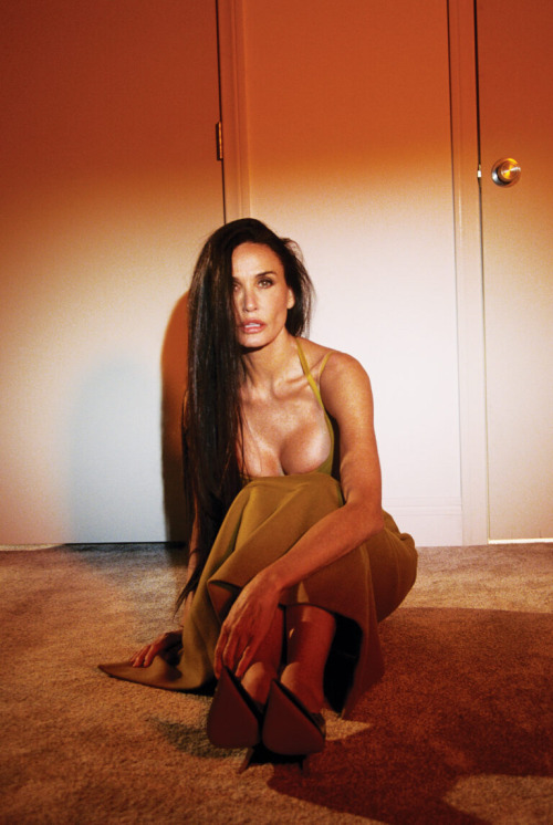 Demi Moore For Interview Magazine SAVE ME!!!!
