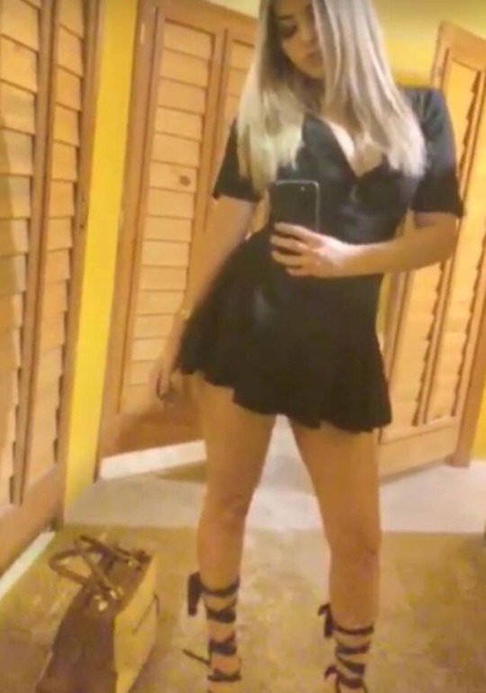 amtrsxerotic:  God I want this girl riding my cock so bad 😍🤤🔥