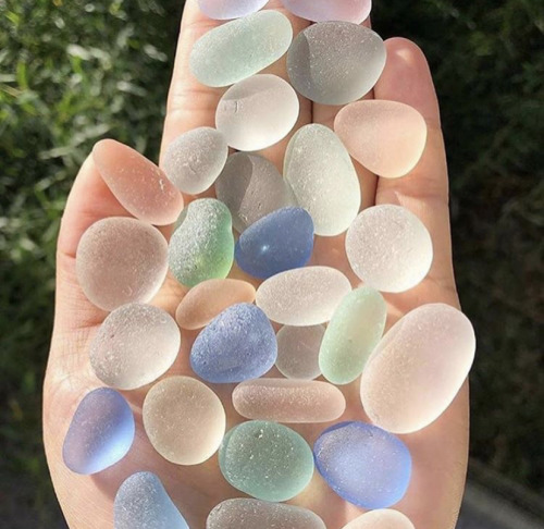 fairy-humor: japanese sea glass!! or as i like to call them… 