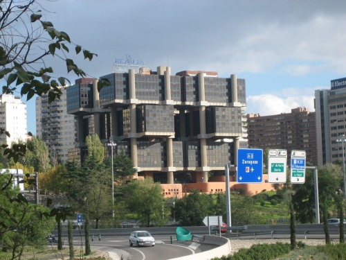 neueregel:Edificio ‘Los Cubos’, Madrid,  Andrault, Parat, Guvan and Capieu, 1976 - 