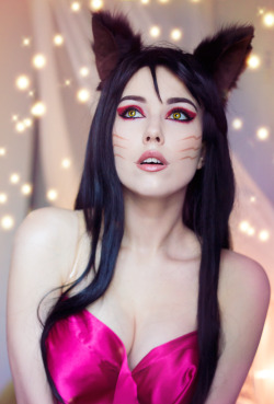 hotcosplaychicks:  Ahri makeup test 2 by