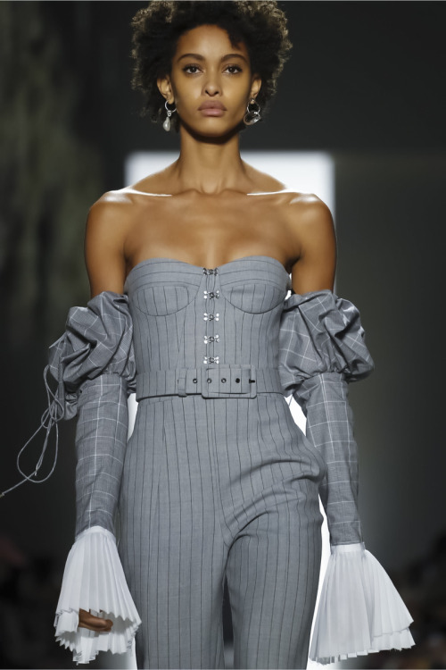 modischste: Jonathan Simkhai Fall 2018 Ready-to-Wear