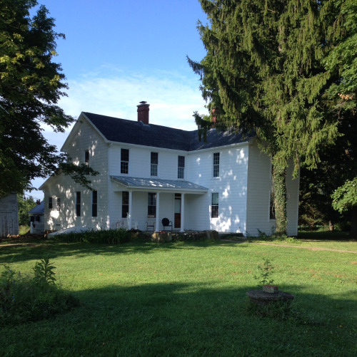 heatherannchristie:(via The White Farmhouse with 127 Acres | CIRCA Old Houses | Old Houses For Sale 