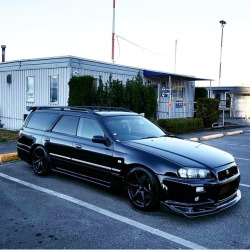 wheelswap:  Godzilla Wagon! @navik.shah 