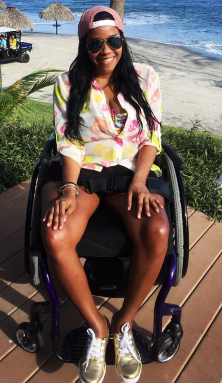 Black paraplegic with super atrophied legs