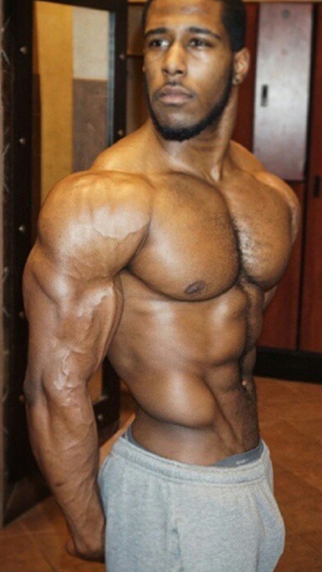 muscleworshipper08:So fucking FINE!!!