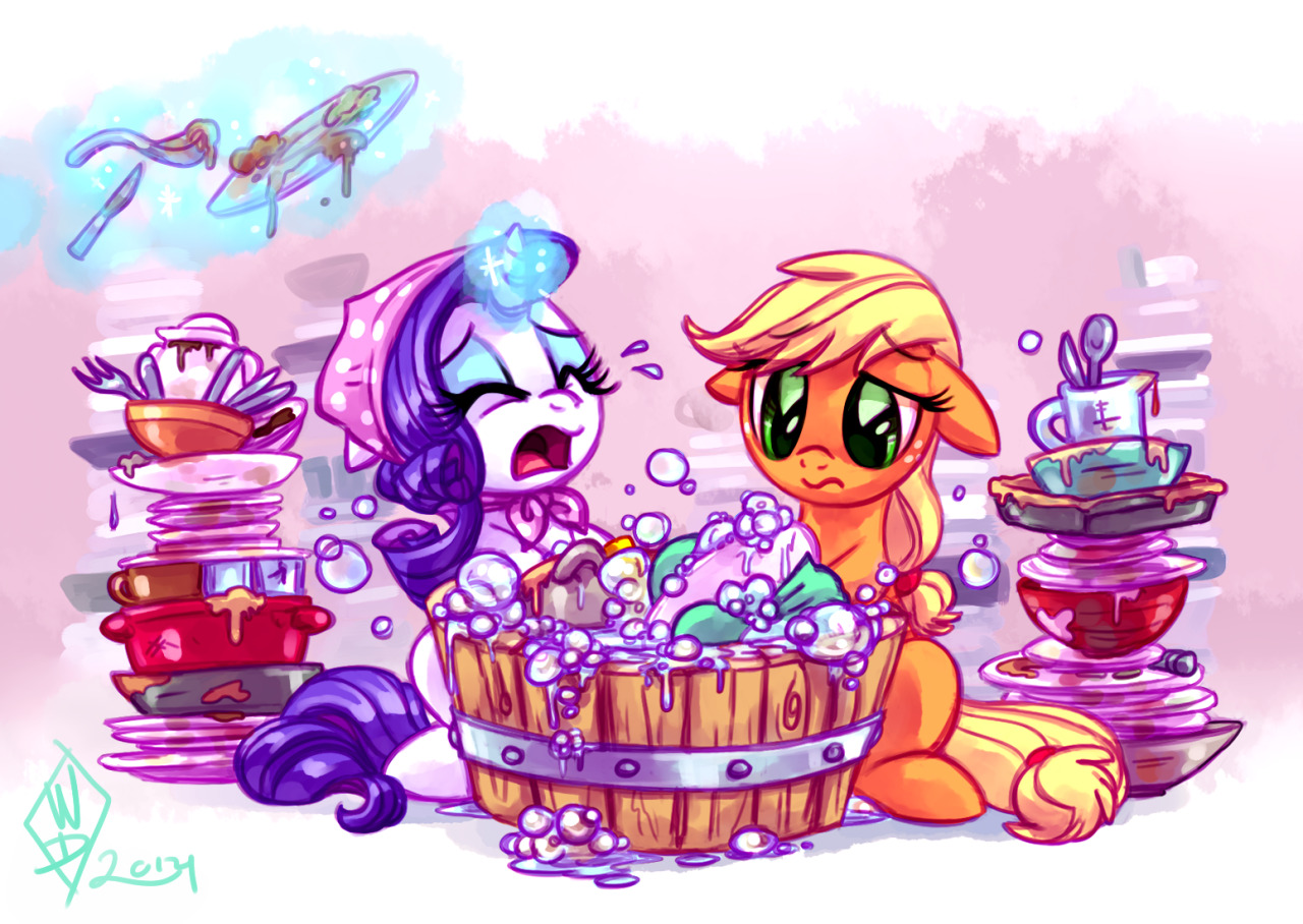 rarijackdaily:  Dish duty…  xD You have my sincere sympathies, girls ;w; Hate that