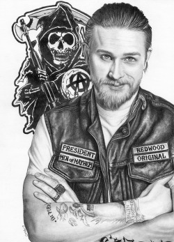 candysvoboda:  Jax Teller (Charlie Hunnam)Pencil