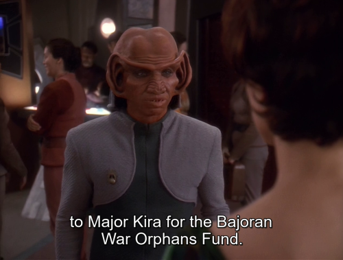 capsfromtrek:S1 A man alone / S3 Heart of Stone / S4 Bar association / S5 Ferengi love s