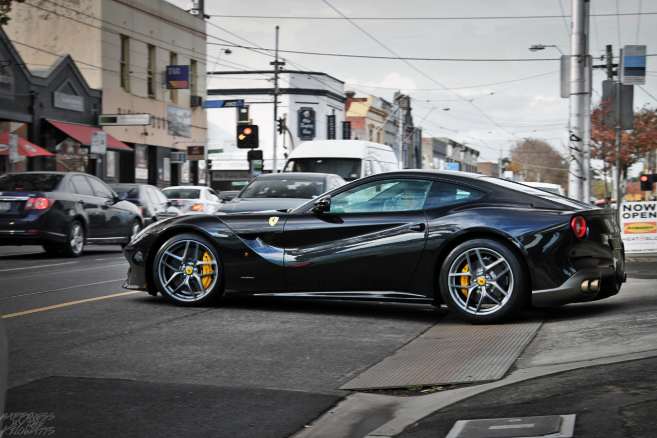 happinessbythekilowatts:  Probably my favourite shot of the day. Photo by: Me, Melbourne