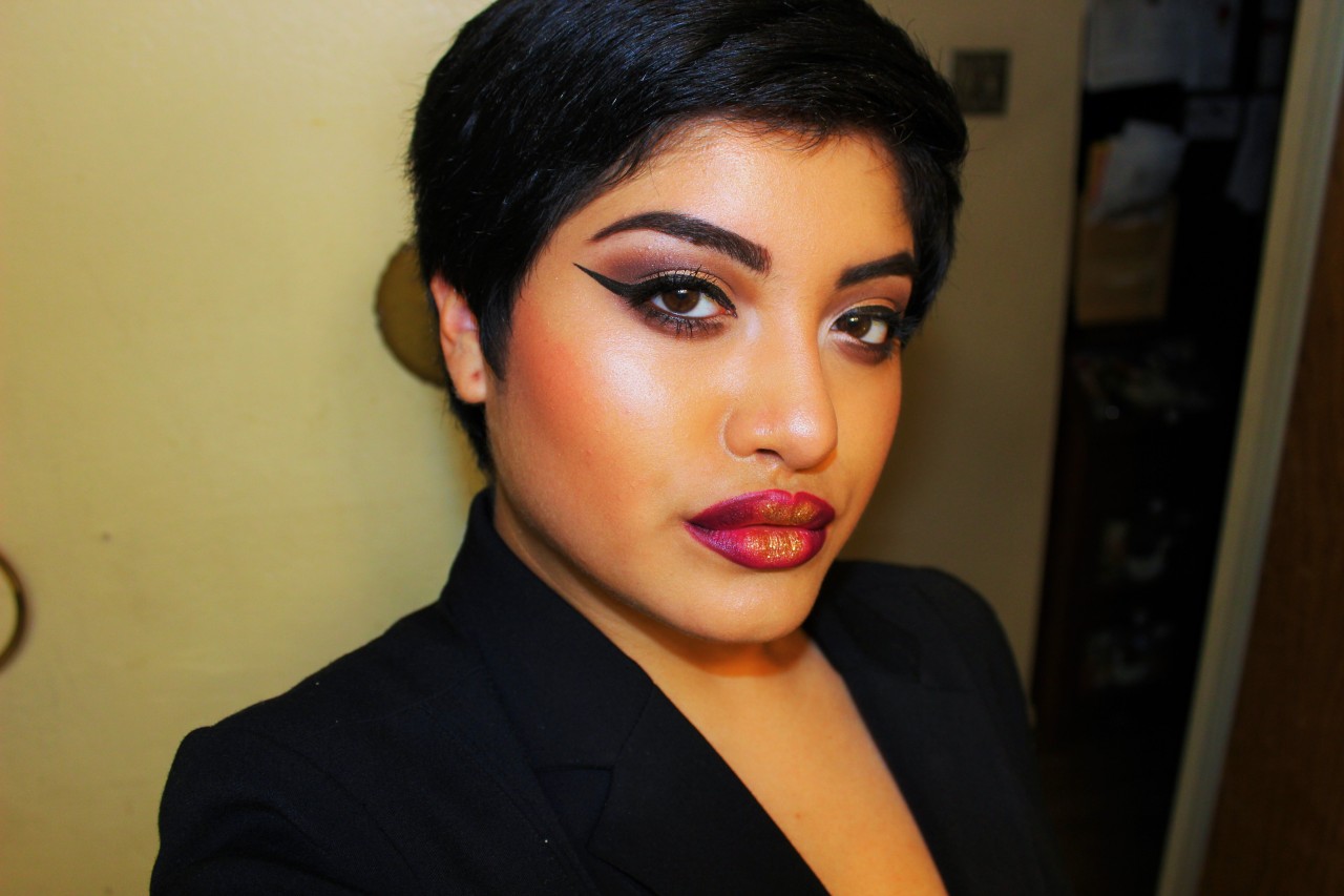 latinahoops:  2015 in selfies tagged by @tiedcherrystemim tagging @lilmazapan @mexicanthighs