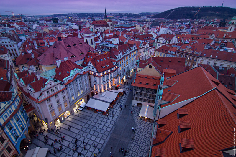 milljoe:  travelthisworld:   Prague at Night Prague, Czech Republic | by Julia Davila-Lampe