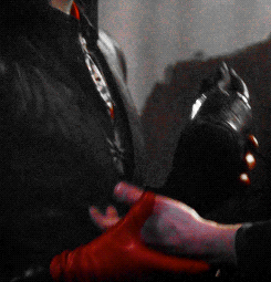 worthyheroes:  It’s always darkest before the dawn. ♥ 