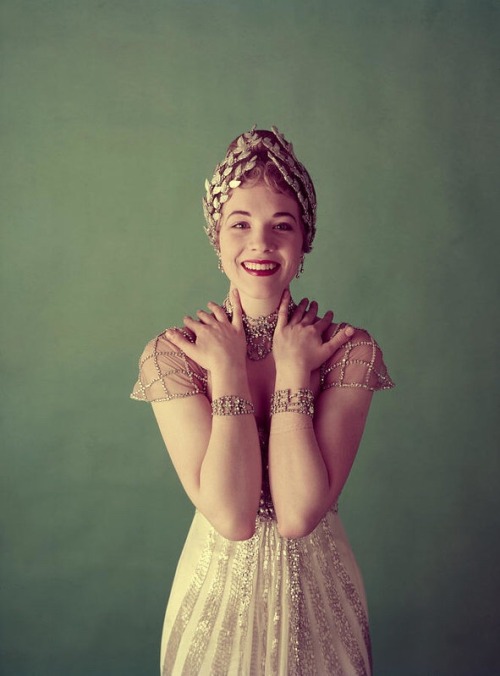 the50sbest:  Julie Andrews, 1950s