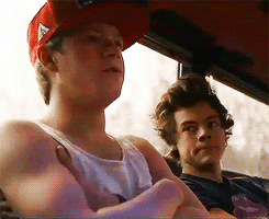 lilcraiic:  Narry imitating accents x 