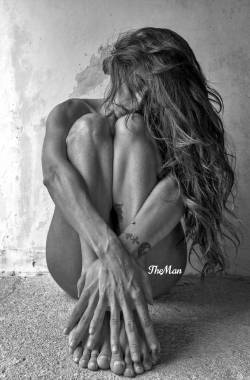 the-lady-wore-black: