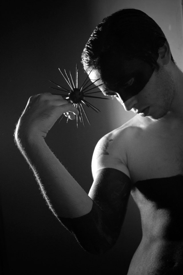 left-front-art:  Iván R. Vargas photographs of Mexican performance artist  