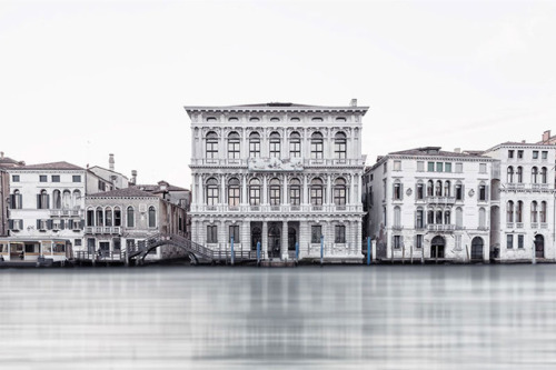 bobbycaputo: Serenita Veneziana: Photos by Laurent Dequick