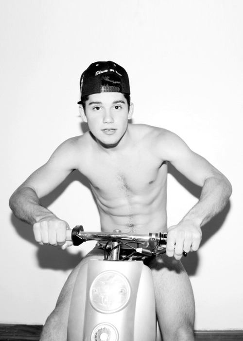 quintessentialtwinks3:  Samyr Fully