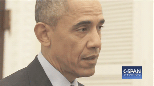 tastefullyoffensive:sandandglass:President Obama tries to get a driver’s license[video]