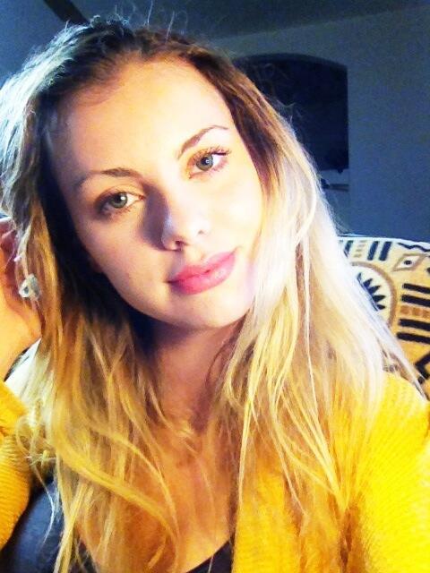 gorgeouspornstars:  Jessie Rogers is so cute 