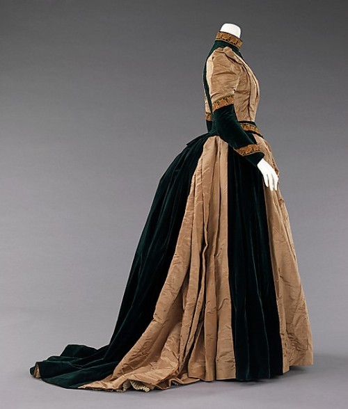 ephemeral-elegance: Afternoon Dress, 1885 via The Met