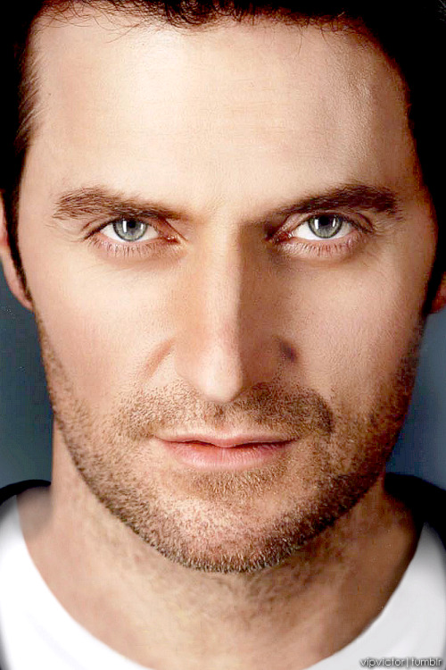vipvictor:Richard Armitage Photoshoot (edited by vipvictor)I didn&rsquo;t need to breathe. Did you n