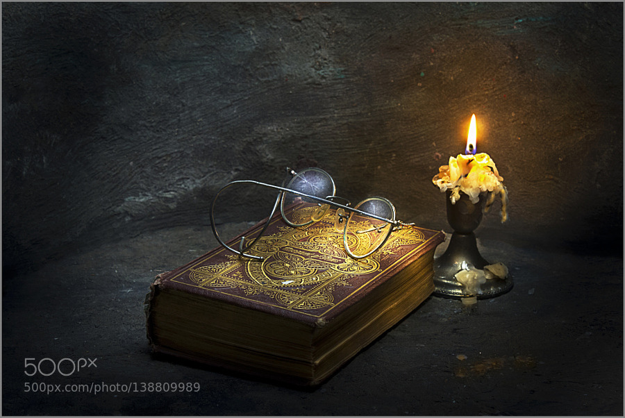 go4photos:  A shining light. by mosmerabsamii