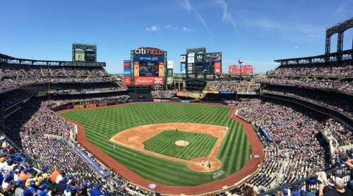 Another perk of living in Queens.. Having Citifield in my backyard just 15 min away. Perfect weather