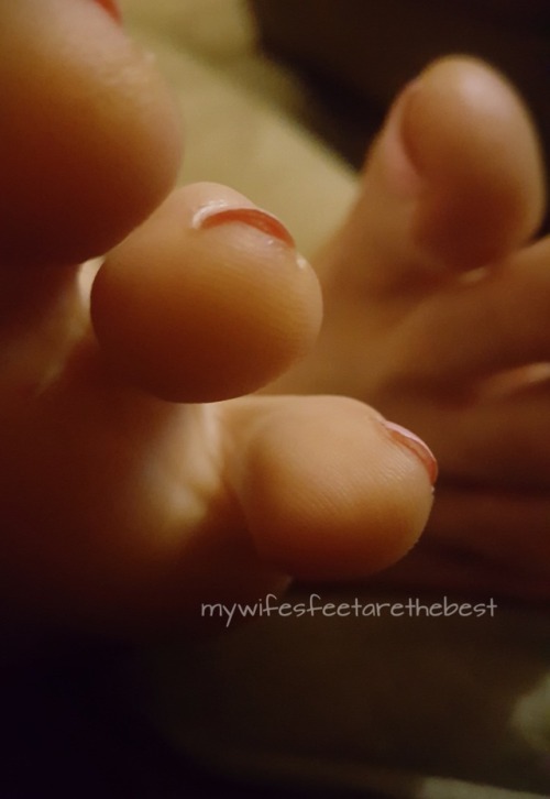 mywifesfeetarethebest: That spot right in between her pinky toe and ring toe might be the softest pl