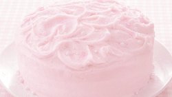 marshmalllovv:  Pink Champagne Layer Cake My Edit // Source + Recipe 