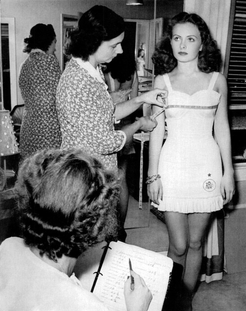 20th-century-man: Jeanne Crain / being measured by ladies from the wardrobe department at 20th Centu