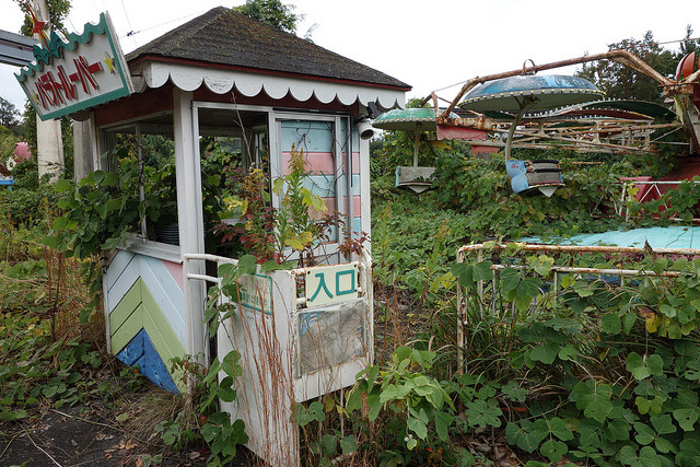 misra-s-acid:  paleception:  hvllucinvtion:  paleception:  online garden here  you’re