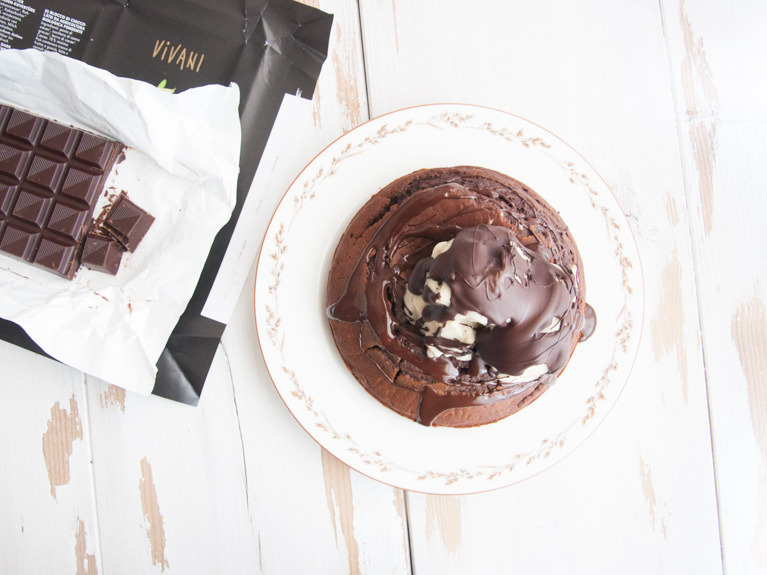 vegan-yums:  Chocolate lovers cake with banana ice cream and chocolate hard shell