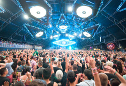 edm-breeze:  Circuit Grounds - EDC Las Vegas 2013 