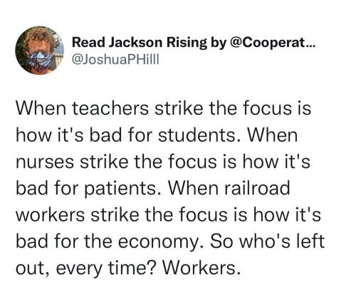 liberalsarecool:Worker solidarity. 