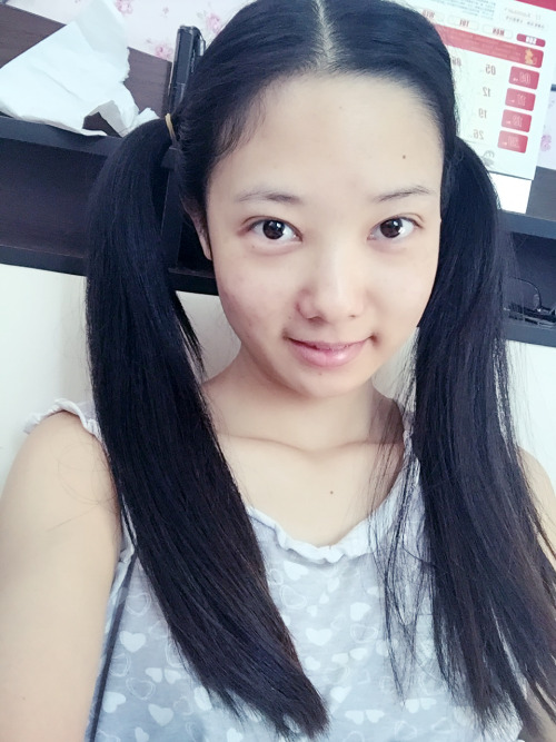 yes-sostudentfun: 又有新欢了，换得勤啊