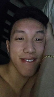 str8asiansgw:  Tempted to give out his Insta because he was a jerk, but all I’m going to say is Kevin has a great cock ;) 