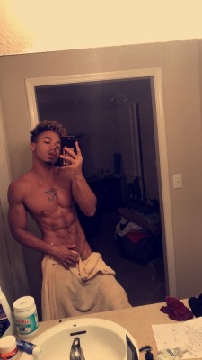 lightskinnedboys:  codenameswagg