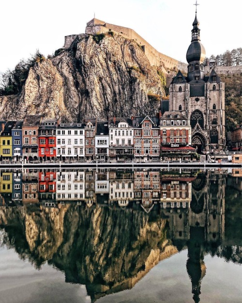 Photo by @windmilldreams Dinant is a Walloon city and municipality located 