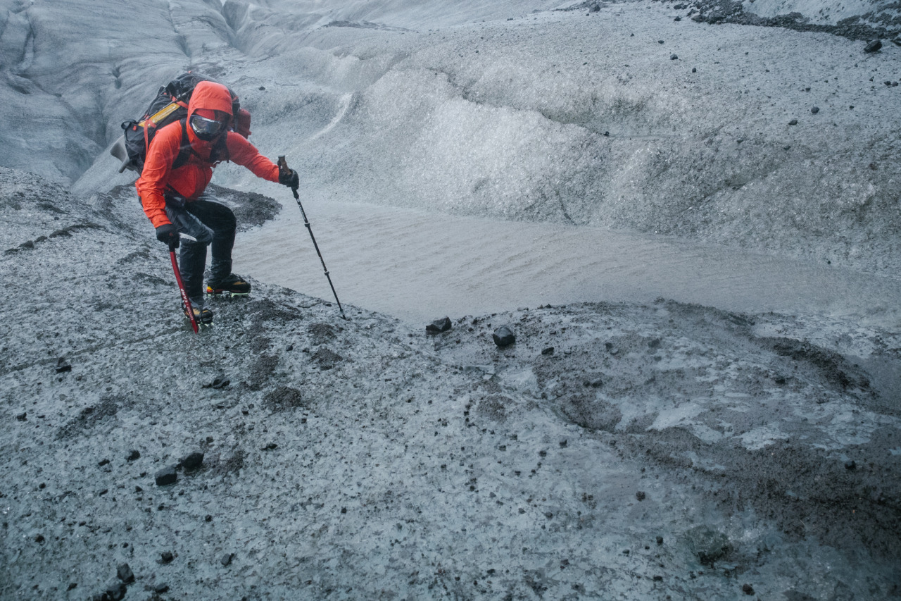 chrisbrinleejr:  Iceland is another planet and I’m a space-explorer.Photos of me