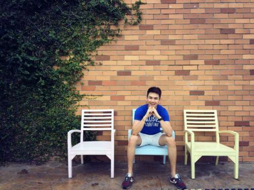 sgnaughtyhappy:  bbbtm13:  Jun Low, cute sexy Singaporean. Reblog & follow me for more surprise!  Singaporean meh? He is from Malaysia lah!