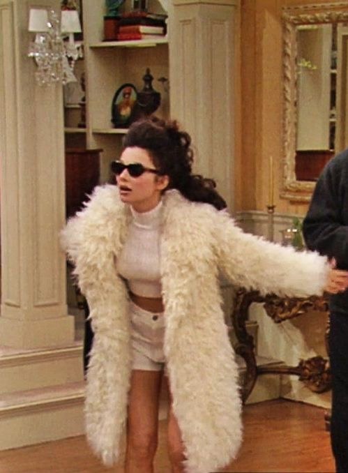 miladelarose:  outfit-awards:  90s looks  MY ICON 
